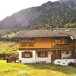 Haus Alpengluehn Lejlighed