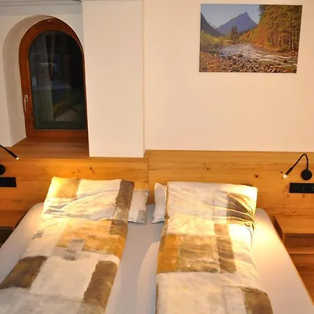 Haus Alpengluehn Appartement