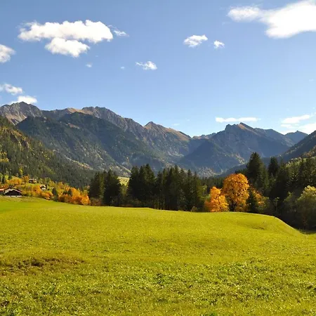 Haus Alpengluehn *