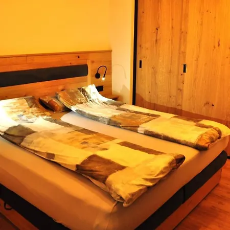 Haus Alpengluehn Appartement Hinterstein