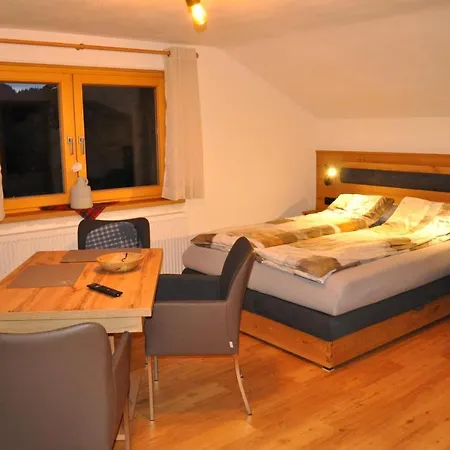 Apartment Haus Alpengluehn *