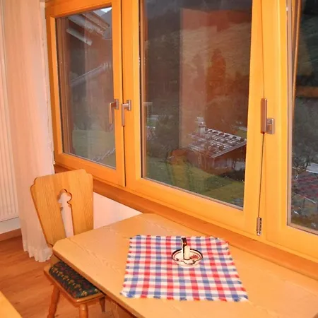 Haus Alpengluehn Appartement *