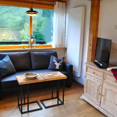 Haus Alpengluehn *
